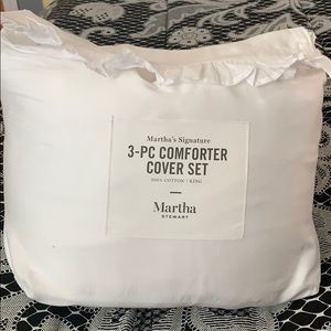 Beautiful King 3pc Martha Stewart comforter set
